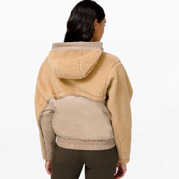 Lululemon Sherpa and Shine Jacket - Picture 2 of 8